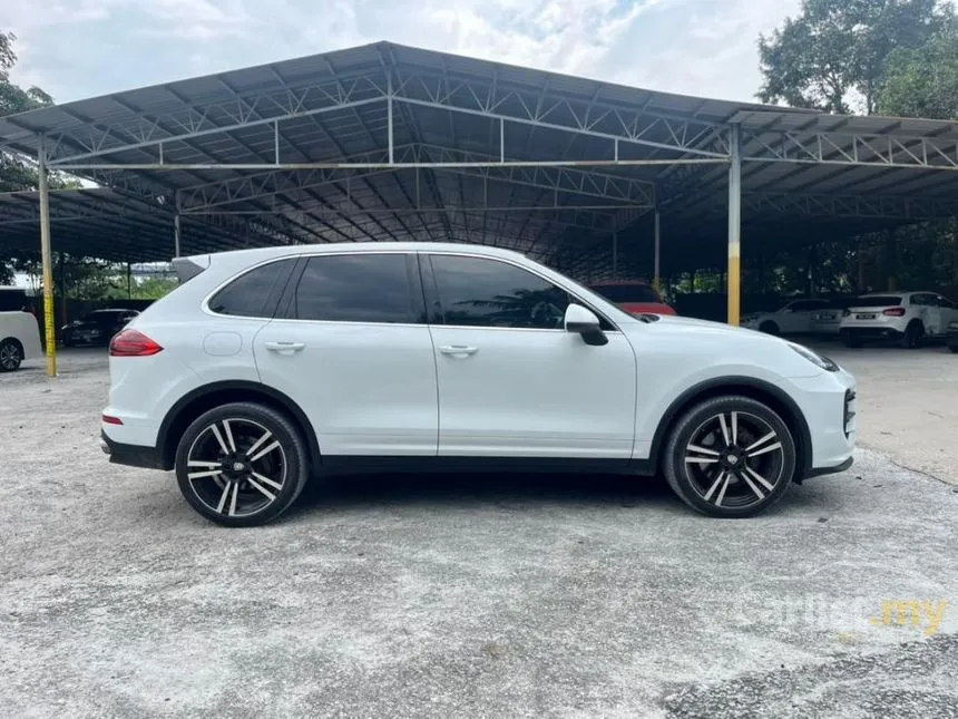 2015 Porsche Cayenne SUV