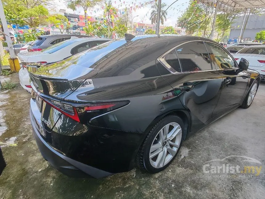 2021 Lexus IS 300 Luxury Sedan