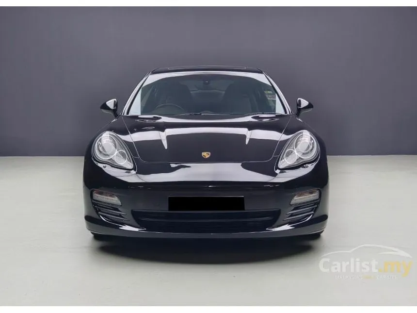 2011 Porsche Panamera Hatchback