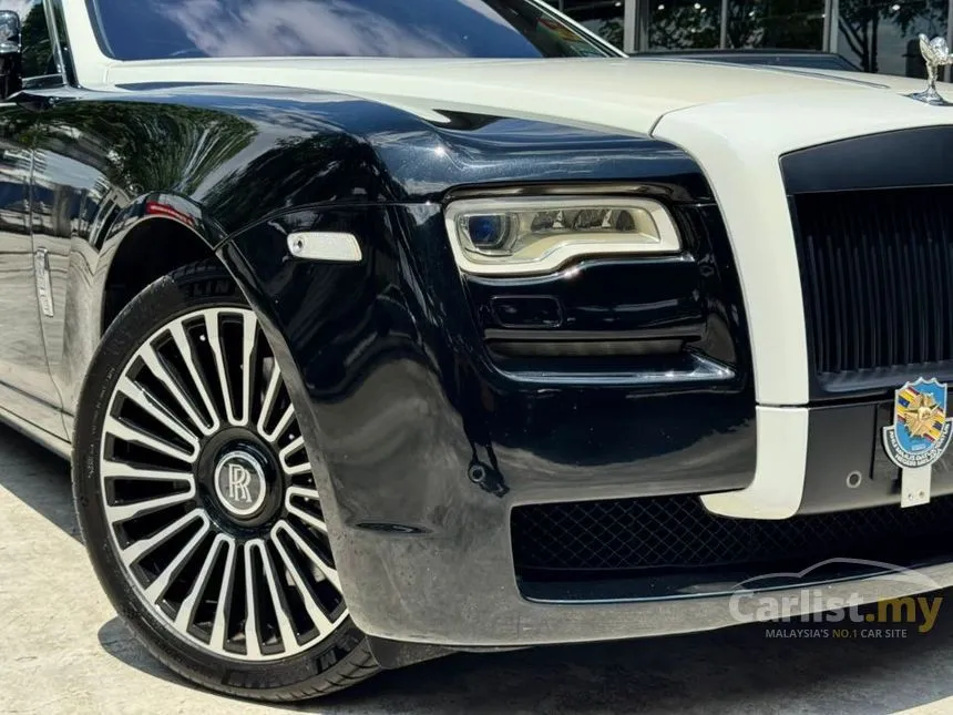 2011 Rolls-Royce Ghost Extended Wheelbase Sedan