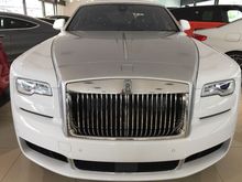 2018 Rolls-Royce Ghost 6.6 Black Badge Sedan