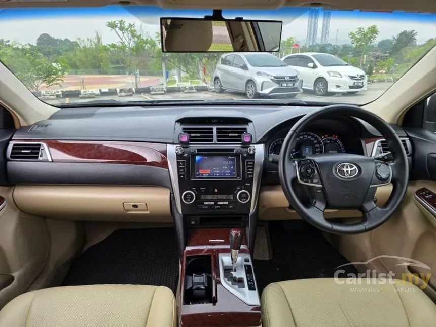 2012 Toyota Camry V Sedan