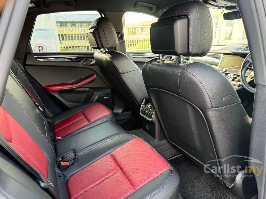 2022 Porsche Macan S SUV