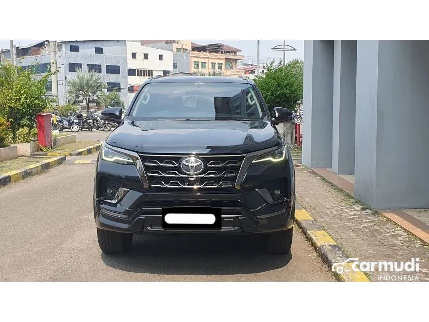 2022 Toyota Fortuner SRZ GR SPORT 4X2 SUV