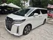 Recon 2020 Toyota Alphard 2.5 SC SUNROOF/ GRADE4.5A/10K MILEAGE/3 EYES LED/ ROOF TV/LIKE NEW CONDITION/UNREG20