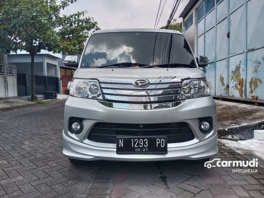 2022 Daihatsu Luxio X Van