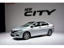 ( READY STOCK) ( ACT FAST!!) 2019 Honda City 1.5 S i-VTEC Sedan