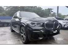 2022 BMW X5 3.0 xDrive45e M Performance SUV Low Mileage 24K Full Service BMW Warranty Until 2027 December
