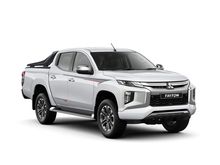 2019 Mitsubishi Triton 2.4 VGT Adventure X GOOD PRICE