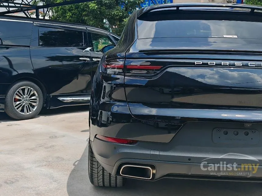 2022 Porsche Cayenne Coupe