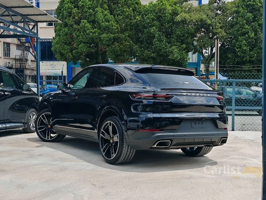 2022 Porsche Cayenne Coupe