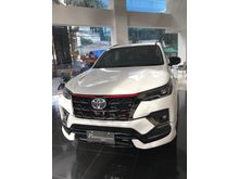 2021 Toyota Fortuner 2.4 TRD SUV promo dp 70 jutaan