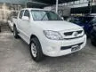 Used 2010 Toyota Hilux 2.5 G Pickup Truck