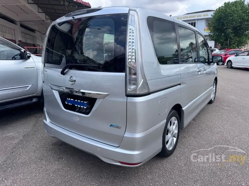 2013 Nissan Serena S-Hybrid High-Way Star MPV