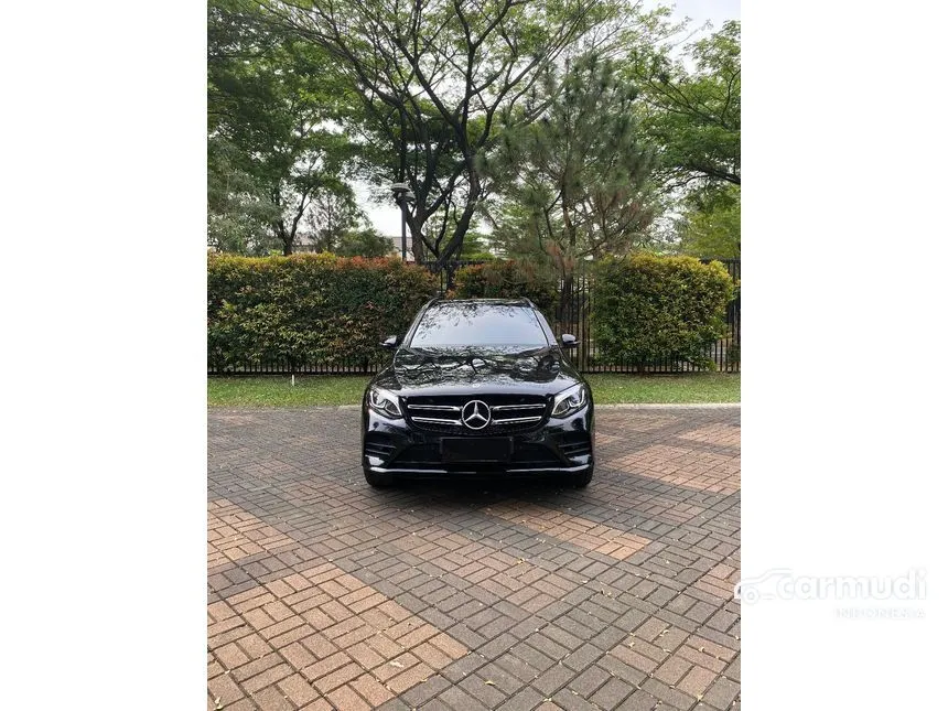 2019 Mercedes-Benz GLC200 AMG SUV