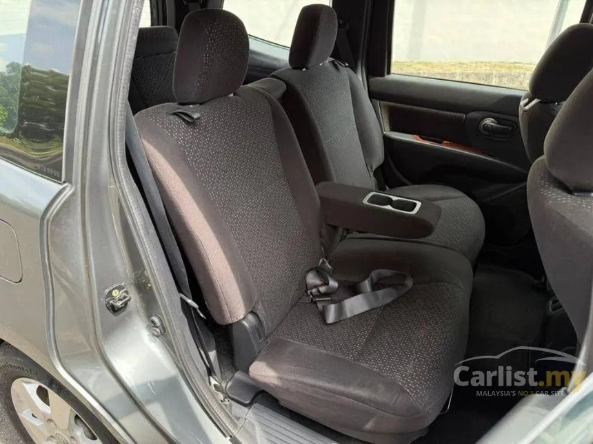 2012 Nissan Grand Livina CVTC Comfort MPV