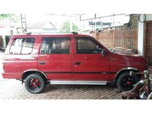 Isuzu Panther higrade 1995 plat w gunarso jual atau tukar tambah sekoto kediri
