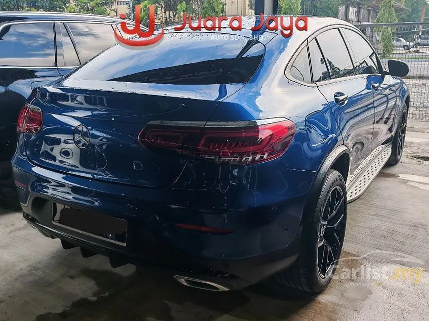 2022 Mercedes-Benz GLC300e 4MATIC Coupe