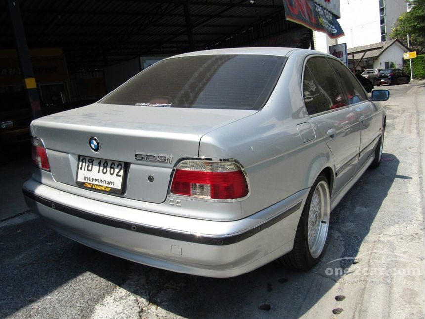 Bmw 523i 2000