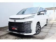2022 Toyota Voxy 2.0 MPV