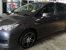 FullOoan Toyota Wish 1.8 multifunction steering Rim17 R.MONITOR 5YR WRTY 2014 UNREG