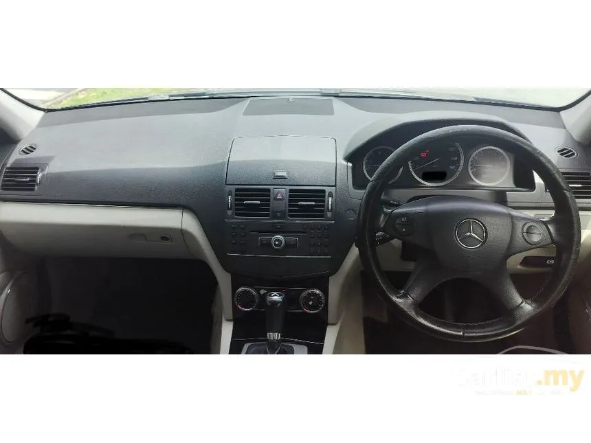 2010 Mercedes-Benz C180 BlueEFFICIENCY Sports Edition Sedan