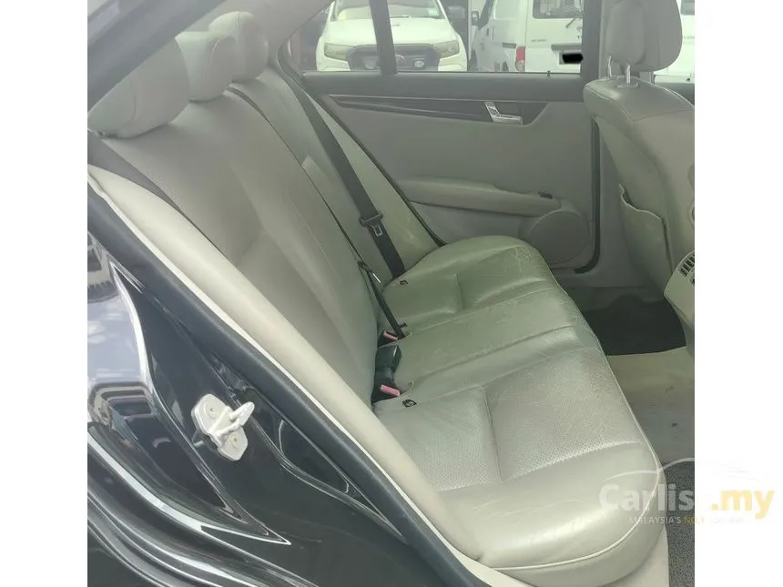 2010 Mercedes-Benz C180 BlueEFFICIENCY Sports Edition Sedan
