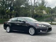 2013 Lexus ES 250 2.5 Luxury Sedan 2013/2014 GUARANTEE ONE OWNER