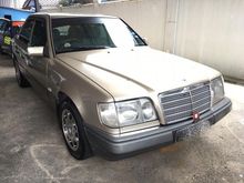1992 Mercedes-Benz E220 2.2 Sedan -- WELL MAINTAINED --