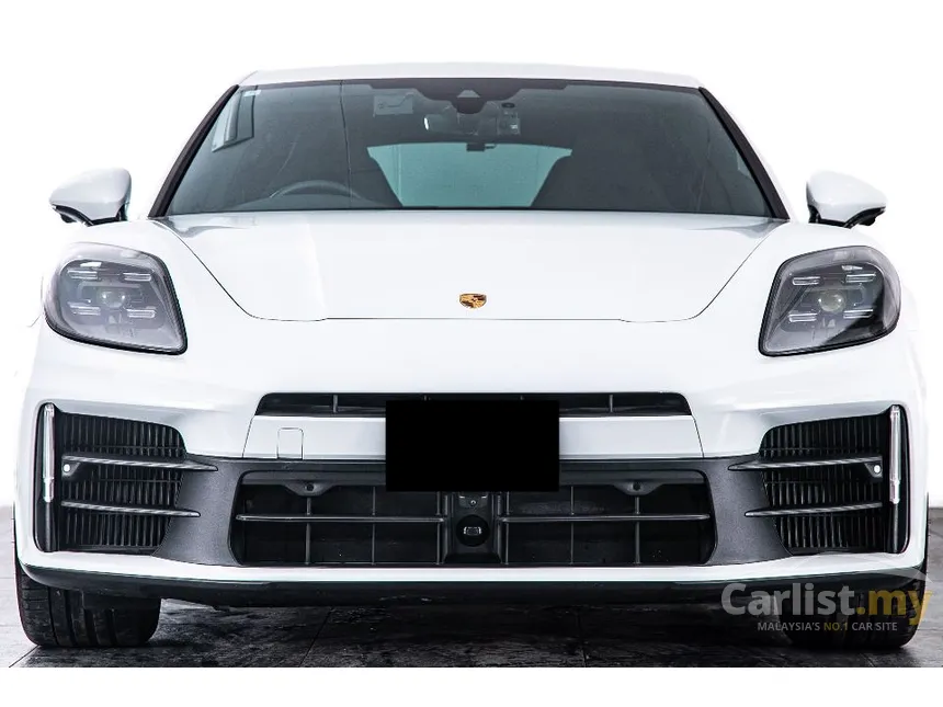 2024 Porsche Panamera Hatchback