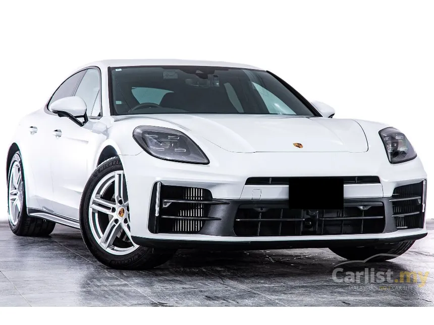2024 Porsche Panamera Hatchback