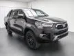 Used 2020 Toyota Hilux 2.8 (AT) Rogue Pickup Truck 15k Mileage Full Service Record Under Toyota Warranty New Car Condition