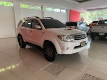 2010 Toyota Fortuner 3.0 (ปี 08-11) V Aperto SUV AT