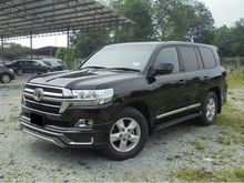 2008 Toyota Land Cruiser 4.7 AX SUV UZJ200W Keyless PushStart AWD MODELLISTA CoolBOX FULL-FACELIFT LikeNEW Reg.2009