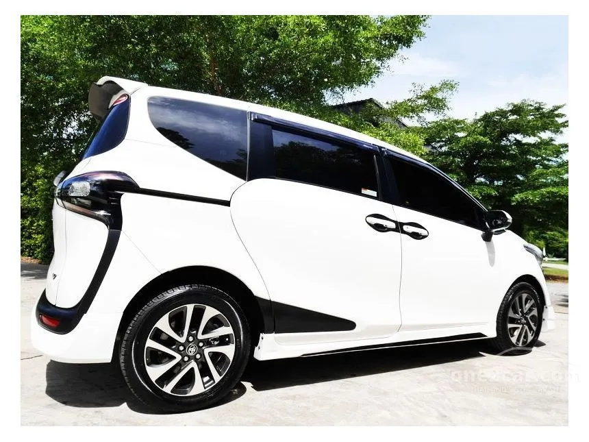 2017 Toyota SIENTA V Wagon