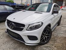 2018 Mercedes-Benz GLE43 AMG 4Matic With Carbon Trims,360 Camera,Sunroof,Harmon Kardon System,Air Matic Suspension,Rear Entertainment,Memory Seats