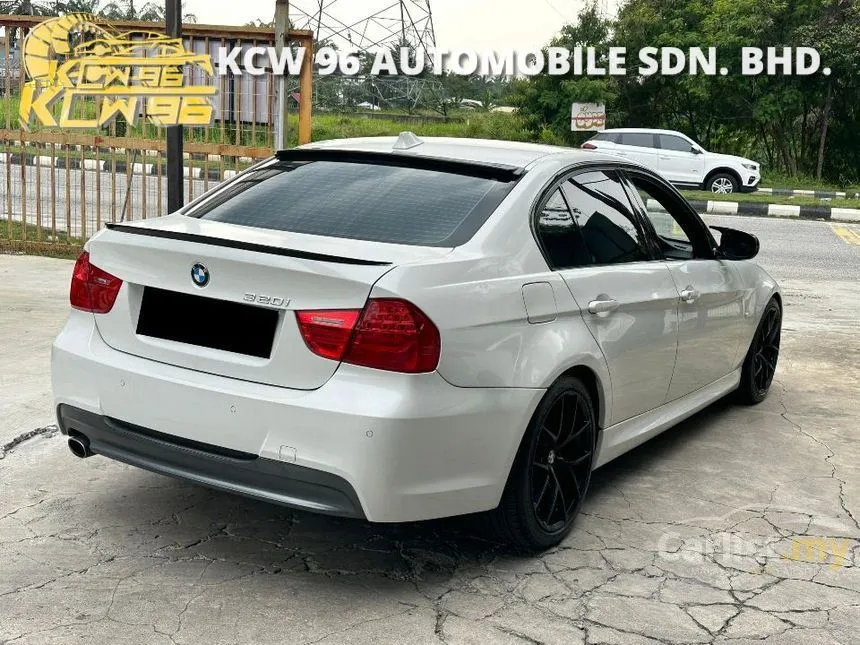 2009 BMW 320i Sedan