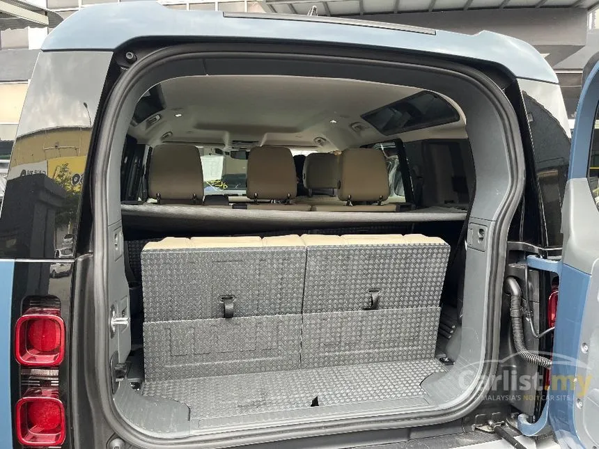 2022 Land Rover Defender 110 P300 SUV