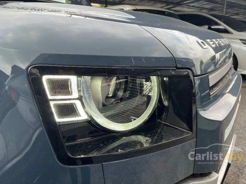 2022 Land Rover Defender 110 P300 SUV