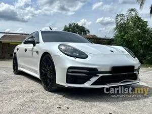 2011 Porsche Panamera 4.8 4S Hatchback