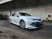 Used 2019 Toyota Camry 2.5 V Low mileage 28k km, Toyota Full Service Record, Interior look like new, tip top condition, Call for test drive - Cars for sale