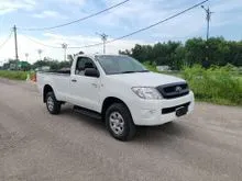 2010 Toyota Hilux 2.5 MANUAL Single Cab Pickup TRUCK 4X4