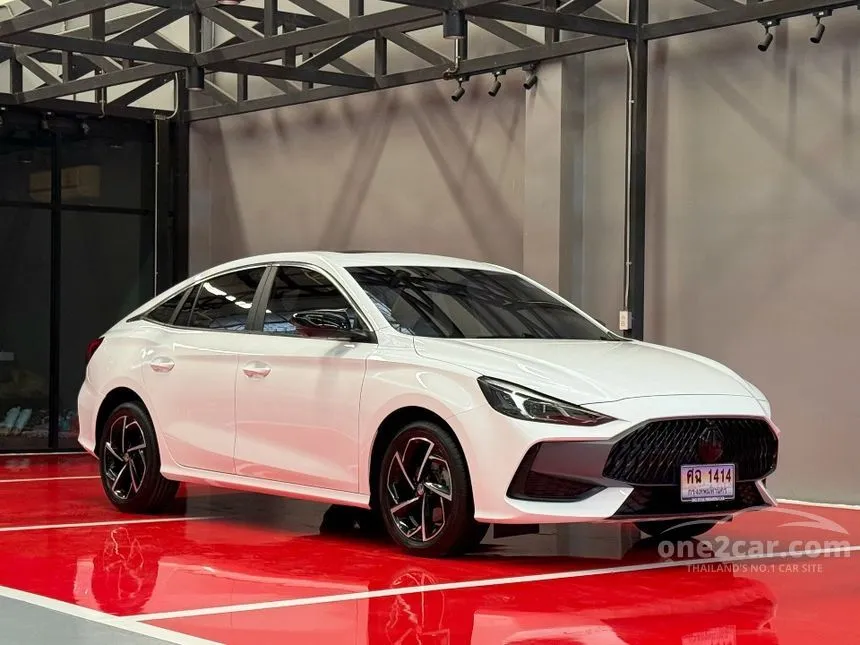 2023 MG MG5 X Sedan
