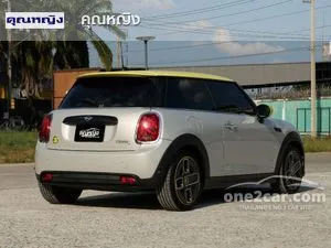 2021 Mini COOPER SE 3-Door MINI Yours Hatchback