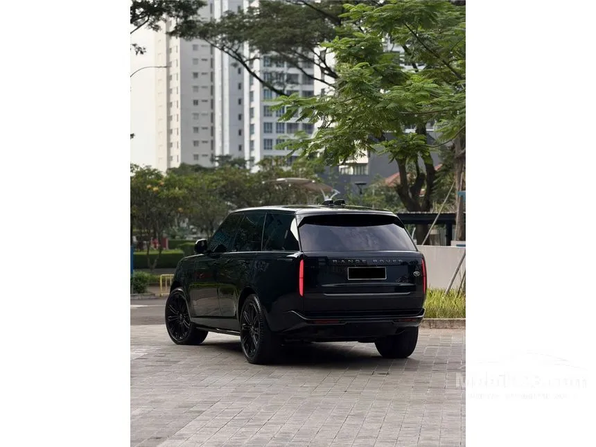 2022 Land Rover Range Rover P400 Vogue SE MHEV LWB 5 Seater SUV