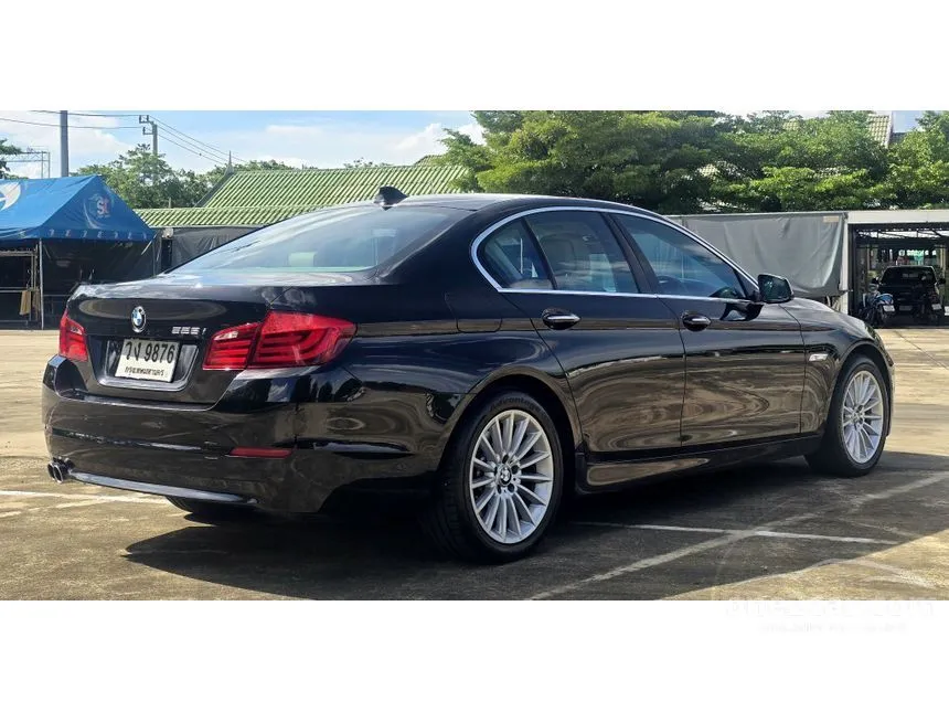 2015 BMW 528i Luxury Sedan