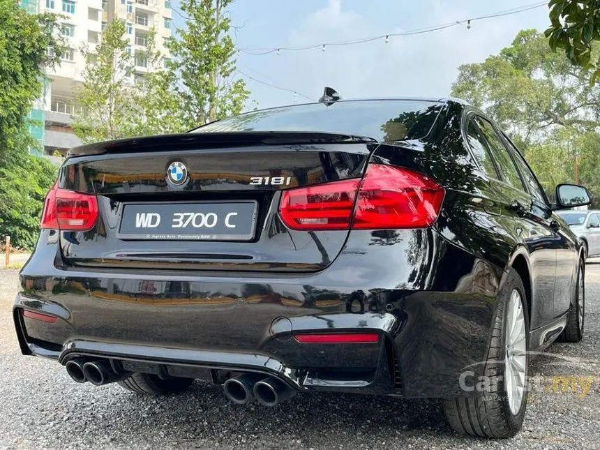 2017 BMW 318i Luxury Sedan