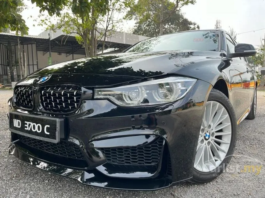 2017 BMW 318i Luxury Sedan