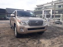 - UNREG 2013 - Toyota Land Cruiser 4.6 V8 ZX SUV (A) High Spec - ONE YEAR WARRANTY-