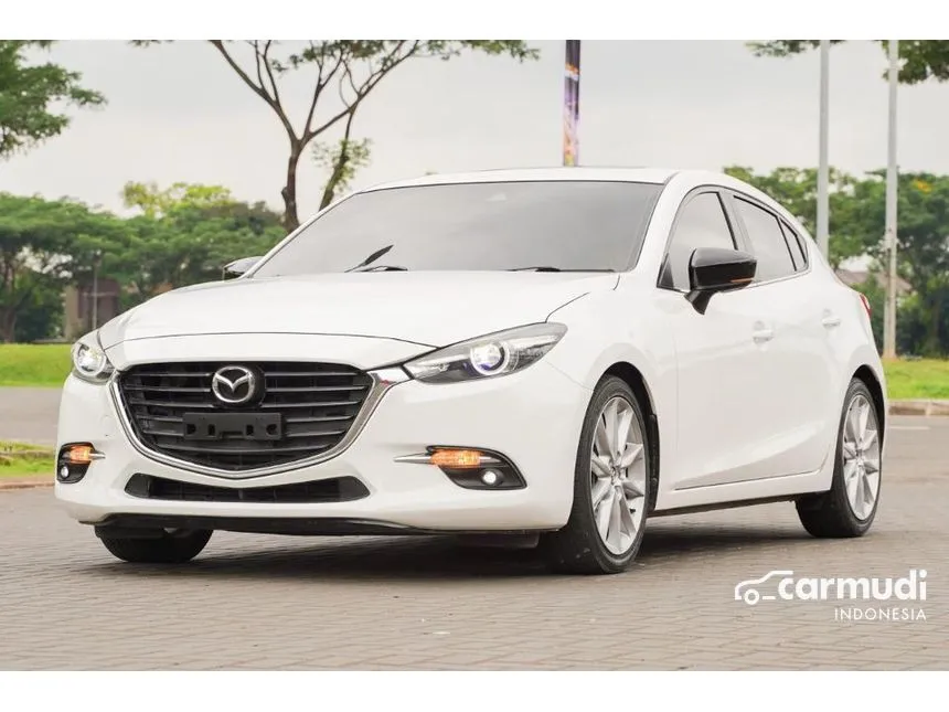 2017 Mazda 3 SKYACTIV-G Hatchback